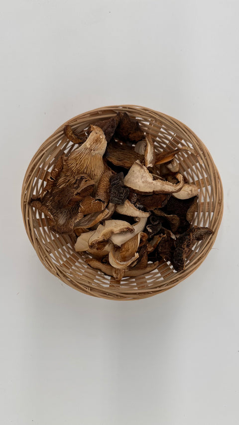 DRIED MUSHROOMS per 100g